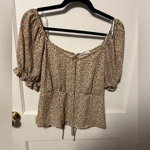 Sienna sky floral blouse, size large